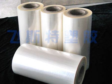 點(diǎn)擊查看詳細(xì)信息<br>標(biāo)題：BOPP抗靜電透明包裝膜 閱讀次數(shù)：3983